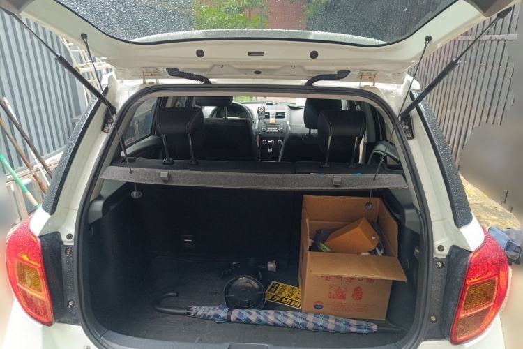 Used Suzuki SX4 2013 1.6L Manual CoolRide Model Trunk