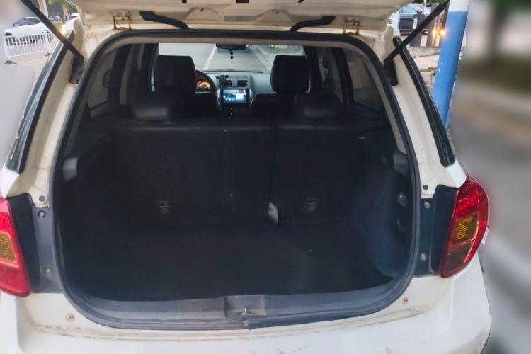 Used Suzuki SX4 2013 1.6L Manual CoolRide Model Trunk
