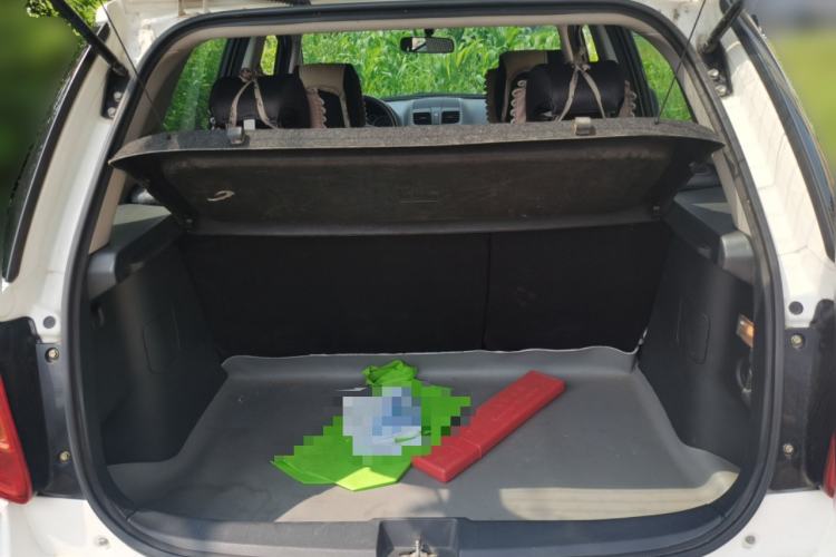 Used Suzuki SX4 2013 1.6L Manual CoolRide Model Trunk