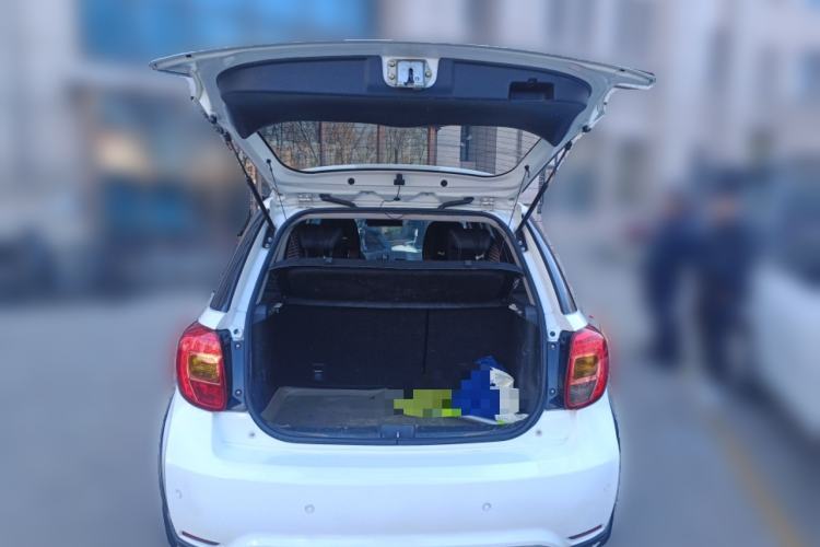 Used Suzuki SX4 2013 1.6L Automatic CoolRide Model Trunk