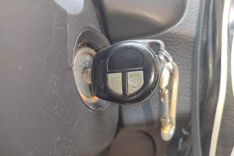 Used Suzuki SX4 2013 1.6L Automatic CoolRide Model Vehicle Key