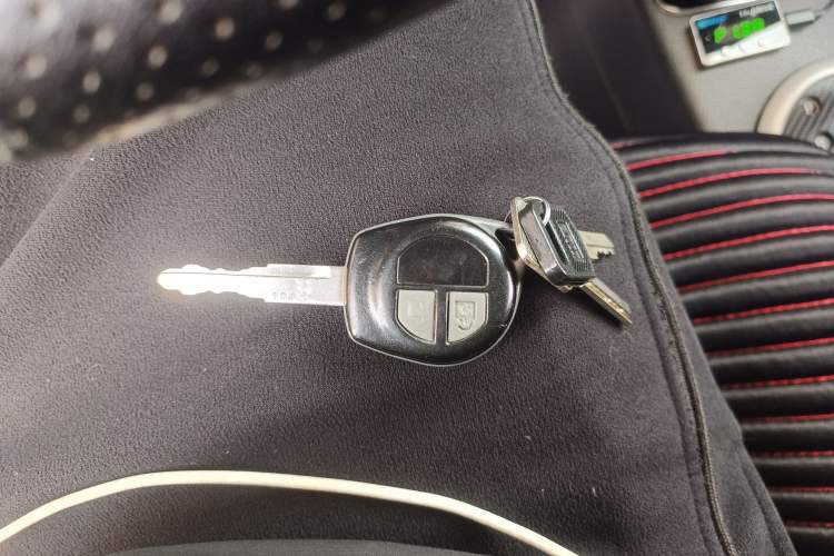 Used Suzuki SX4 2013 1.6L Automatic CoolRide Model Vehicle Key