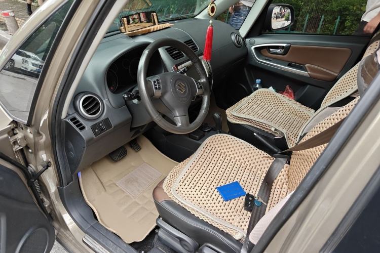 Used Suzuki SX4 2013 Koleos 1.6L Automatic 20th Anniversary 3G Smart Edition Driver Seat