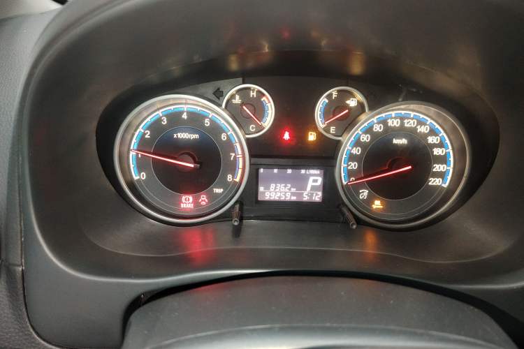 Used Suzuki SX4 2013 Koleos 1.6L Automatic Sport Model Instrument Cluster