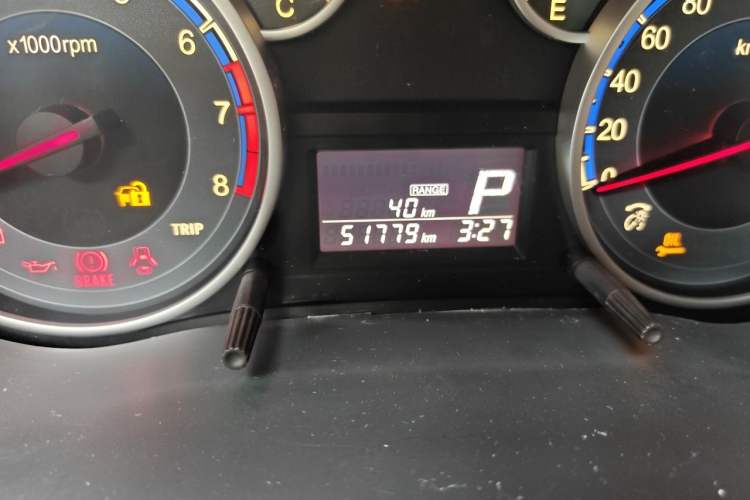Used Suzuki SX4 2013 Koleos 1.6L Automatic 20th Anniversary 3G Smart Edition Odometer Close Up