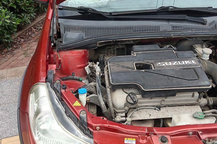 Used Suzuki SX4 2016 1.6L Manual Classic Edition Engine Bay Right