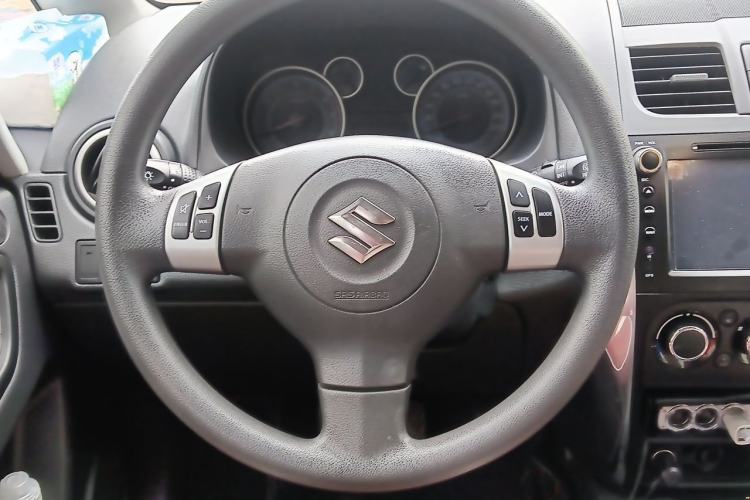 Used Suzuki SX4 2016 1.6L Manual Classic Edition Steering Wheel