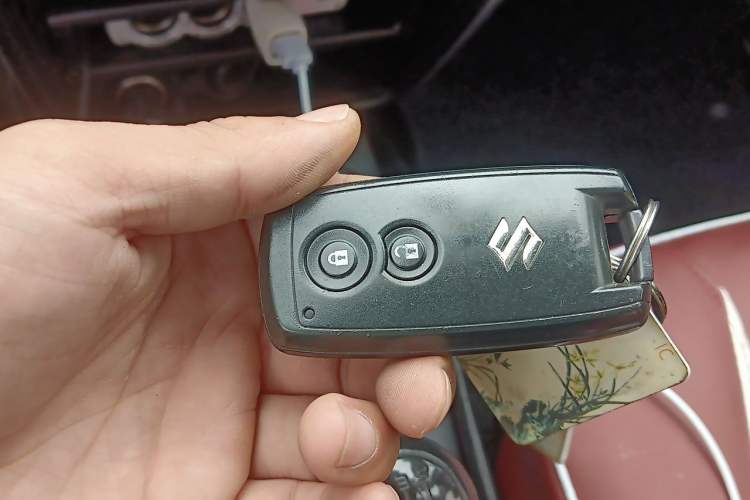Used Suzuki SX4 2016 1.6L Manual Classic Edition Vehicle Key