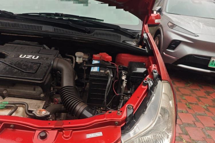 Used Suzuki SX4 2016 1.6L Automatic Classic Edition Engine Bay Left