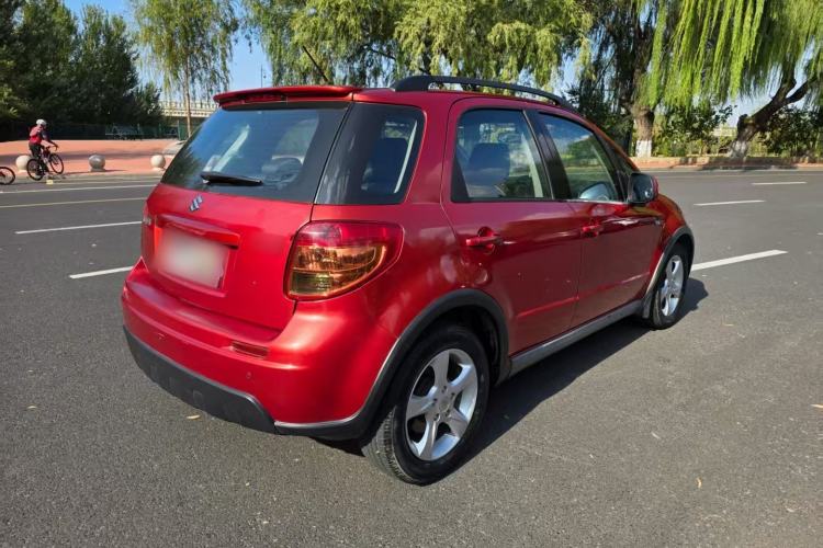 Used Suzuki SX4 2016 1.6L Automatic Classic Edition Exterior 5