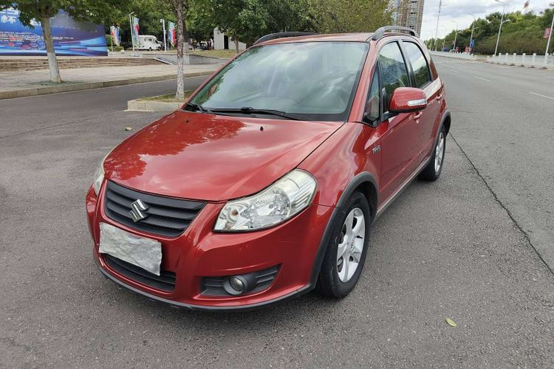Used Suzuki SX4 2016 1.6L Automatic Classic Edition Front Left 45 Deg