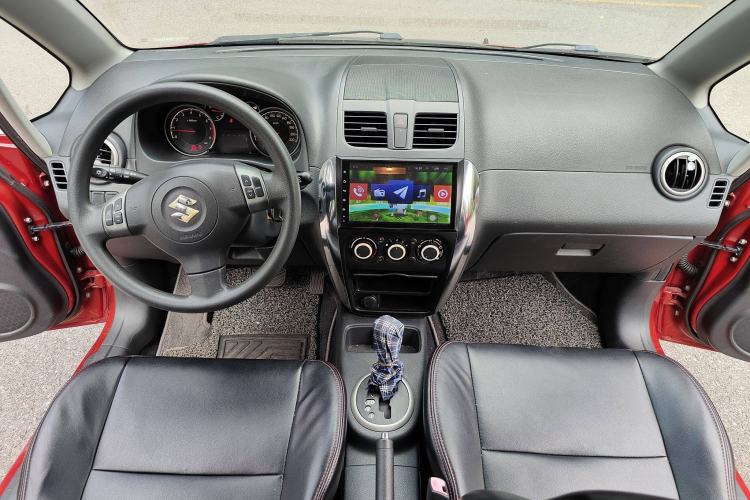 Used Suzuki SX4 2016 1.6L Automatic Classic Edition Interior 2