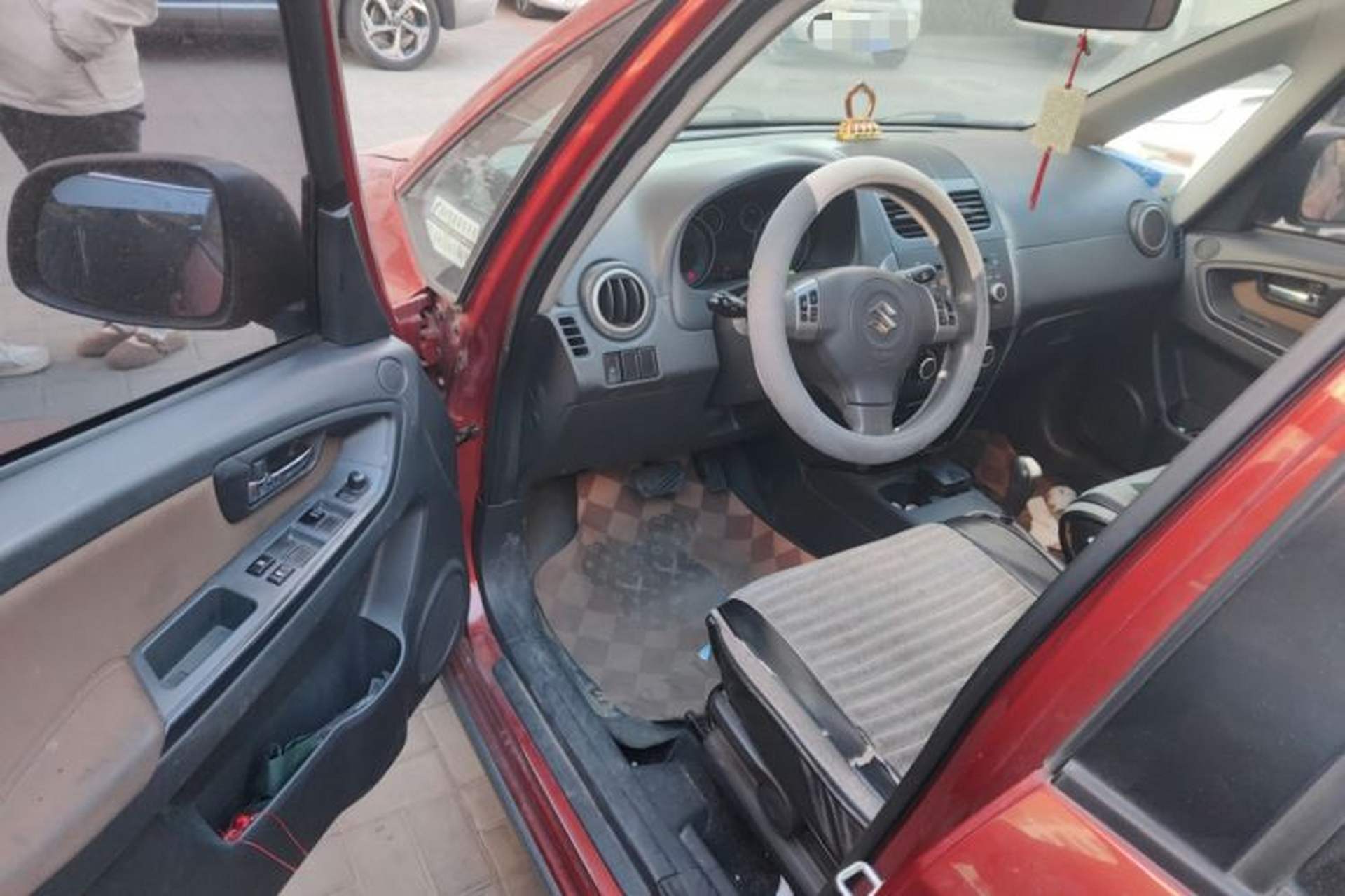 Used Suzuki SX4 2016 1.6L Automatic Classic Edition Interior 3