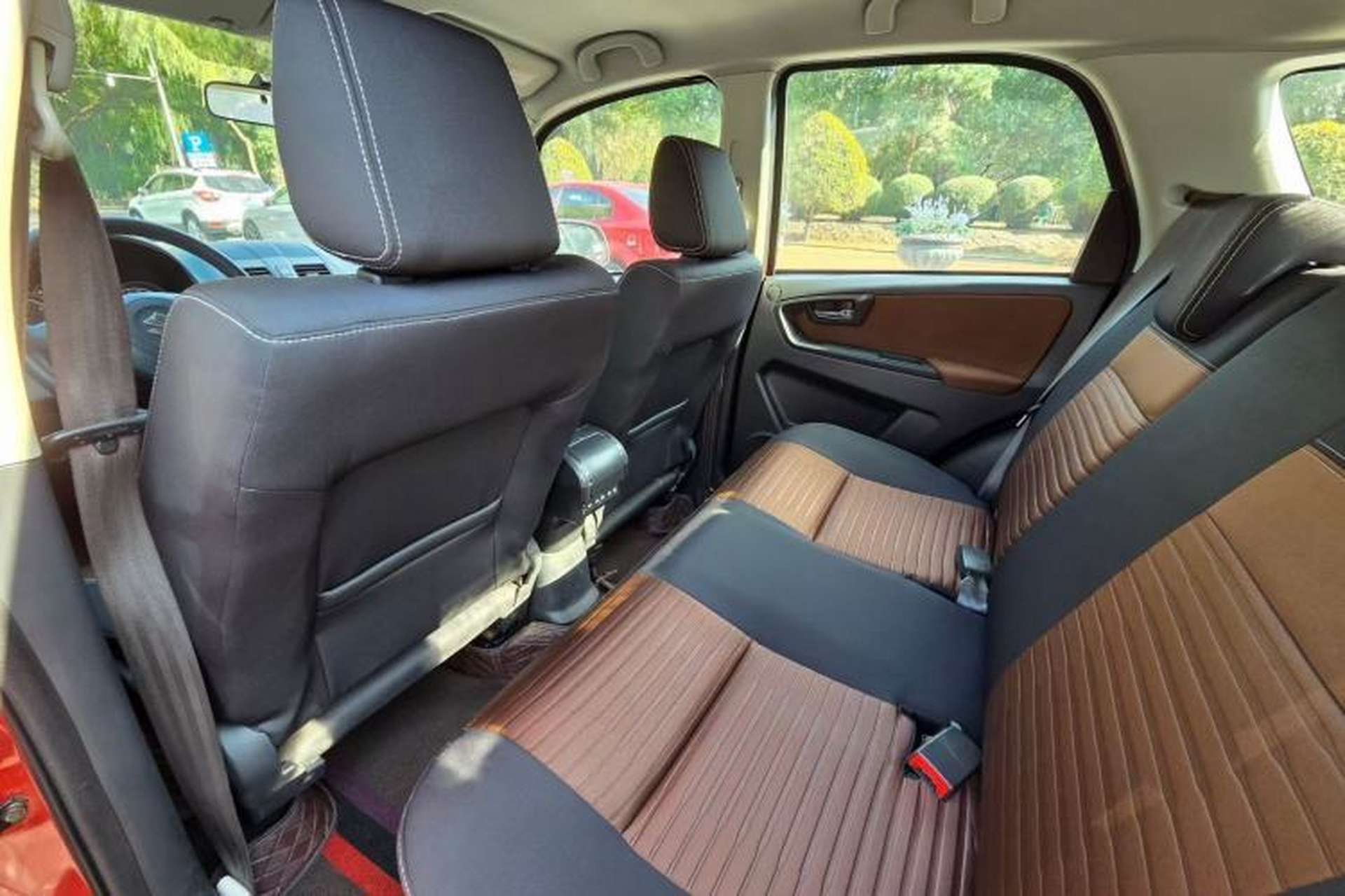 Used Suzuki SX4 2016 1.6L Automatic Classic Edition Interior 3
