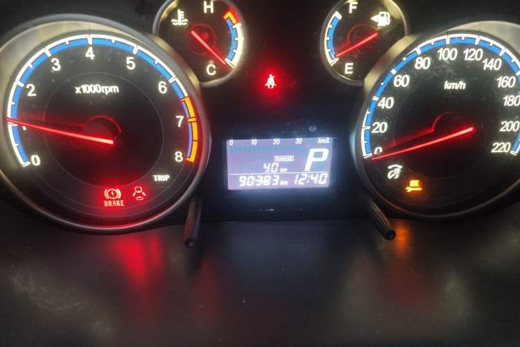 Used Suzuki SX4 2016 1.6L Automatic Classic Edition Odometer Close Up