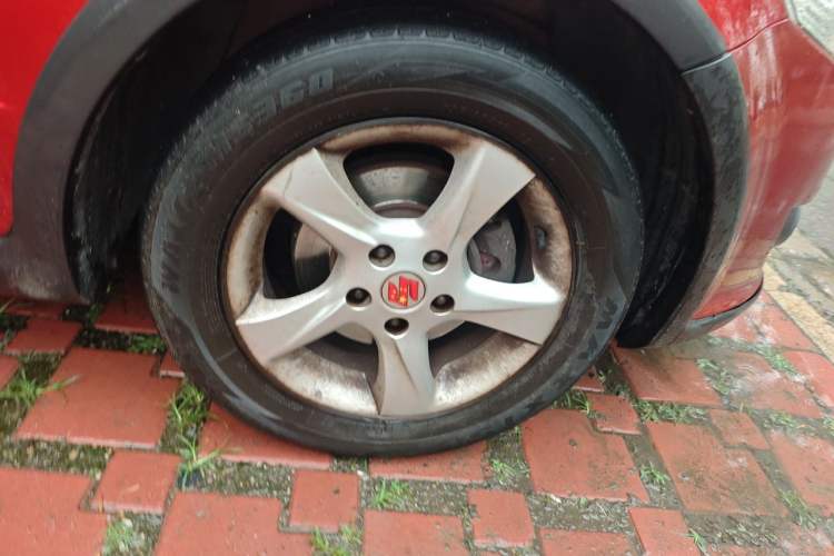 Used Suzuki SX4 2016 1.6L Automatic Classic Edition Right Front Wheel Hub