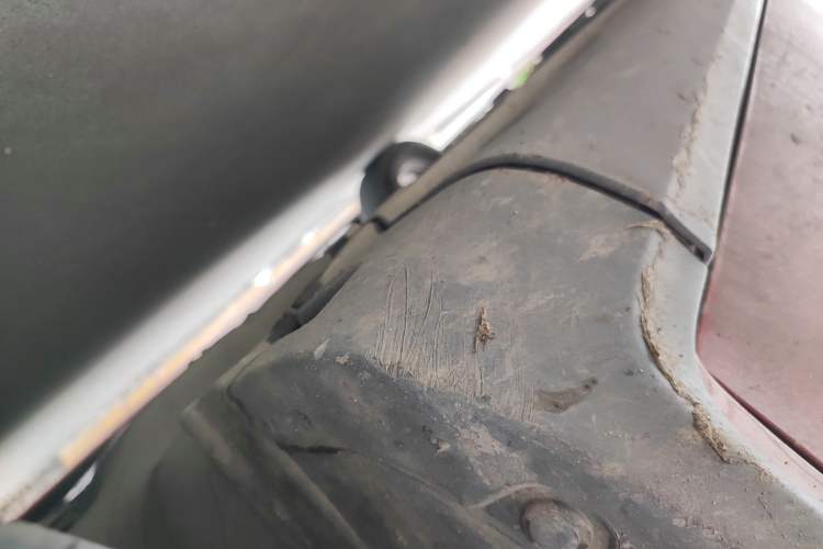 Used Suzuki SX4 2016 1.6L Automatic Classic Edition Right Side Sill