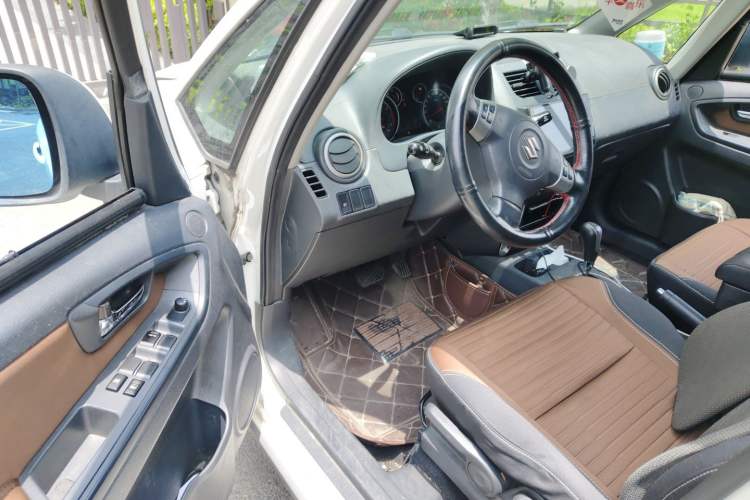Used Suzuki SX4 2016 1.6L Automatic Classic Edition Driver Seat