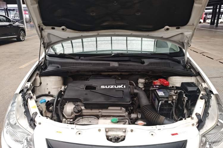 Used Suzuki SX4 2016 1.6L Manual Classic Edition Engine Bay