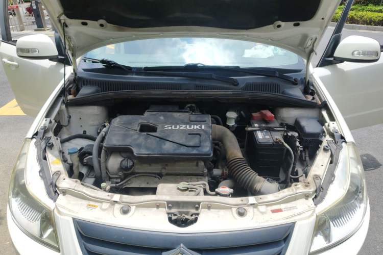 Used Suzuki SX4 2016 1.6L Automatic Classic Edition Engine Bay