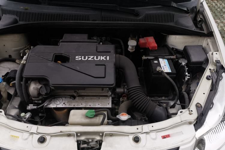 Used Suzuki SX4 2016 1.6L Automatic Classic Edition Engine Bay Left