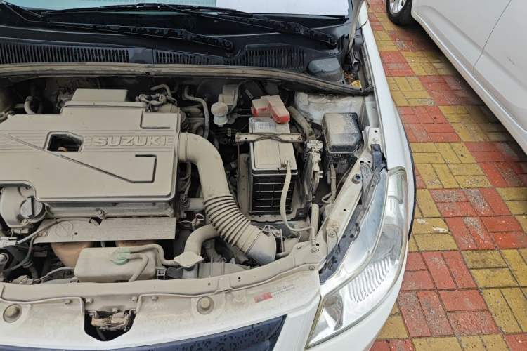 Used Suzuki SX4 2016 1.6L Automatic Classic Edition Engine Bay Left