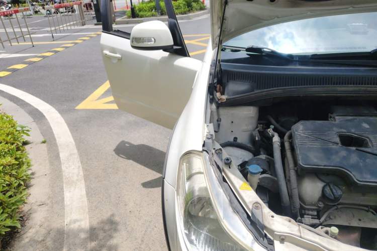 Used Suzuki SX4 2016 1.6L Automatic Classic Edition Engine Bay Right