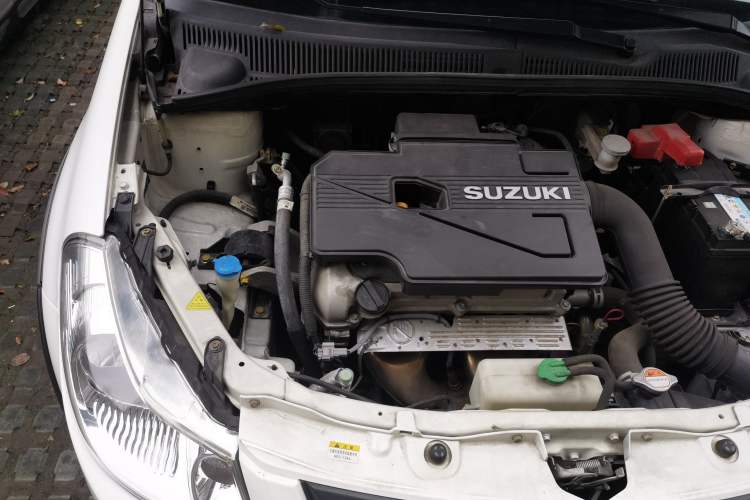 Used Suzuki SX4 2016 1.6L Automatic Classic Edition Engine Bay Right