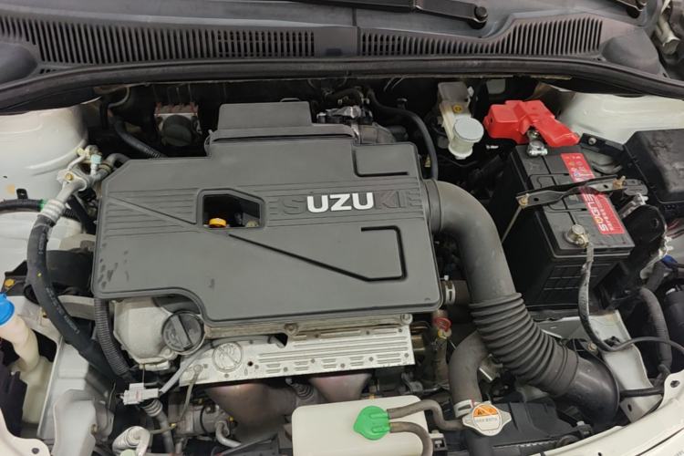 Used Suzuki SX4 2016 1.6L Automatic Classic Edition Engine Bay