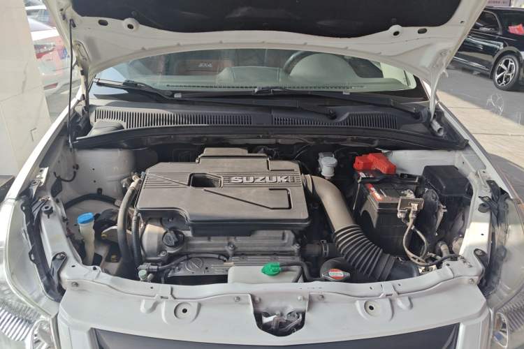 Used Suzuki SX4 2016 1.6L Manual Classic Edition Engine Bay