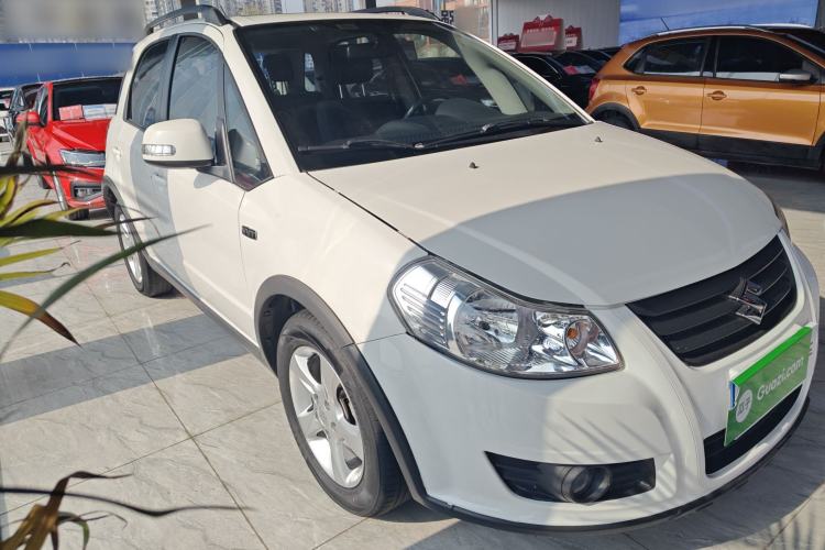 Used Suzuki SX4 2016 1.6L Manual Classic Edition Exterior 1