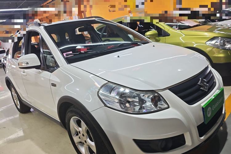 Used Suzuki SX4 2016 1.6L Automatic Classic Edition Exterior 2