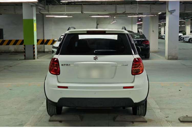 Used Suzuki SX4 2016 1.6L Automatic Classic Edition Exterior 3