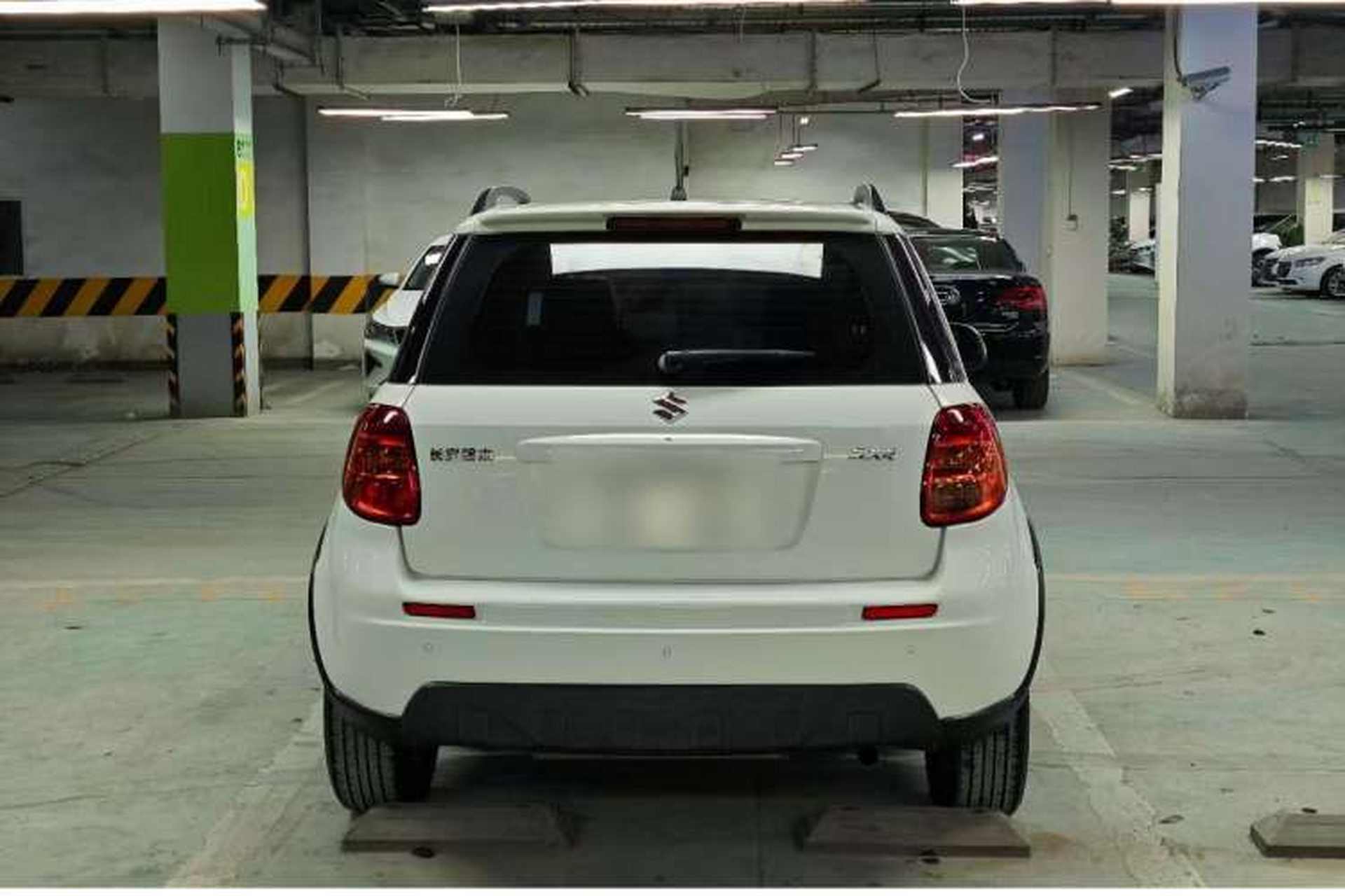 Used Suzuki SX4 2016 1.6L Automatic Classic Edition Exterior 3