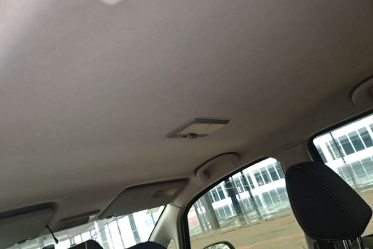 Used Suzuki SX4 2016 1.6L Manual Classic Edition Headliner