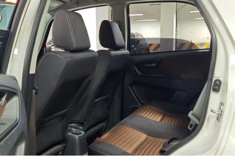 Used Suzuki SX4 2016 1.6L Automatic Classic Edition Interior 3