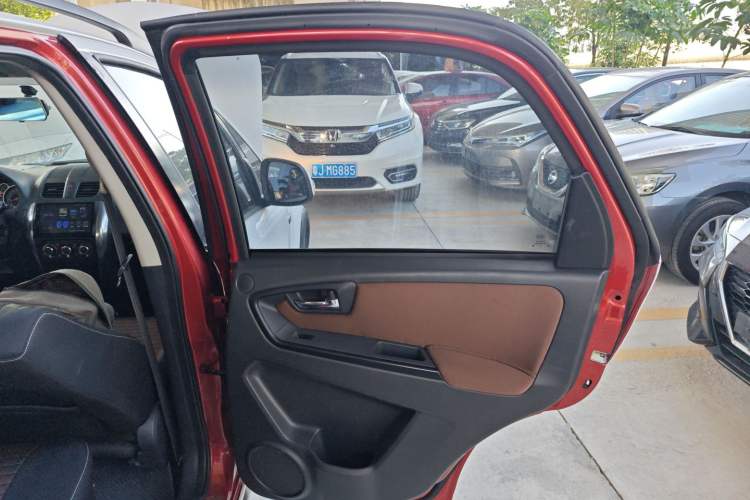 Used Suzuki SX4 2016 1.6L Automatic Classic Edition Interior 6