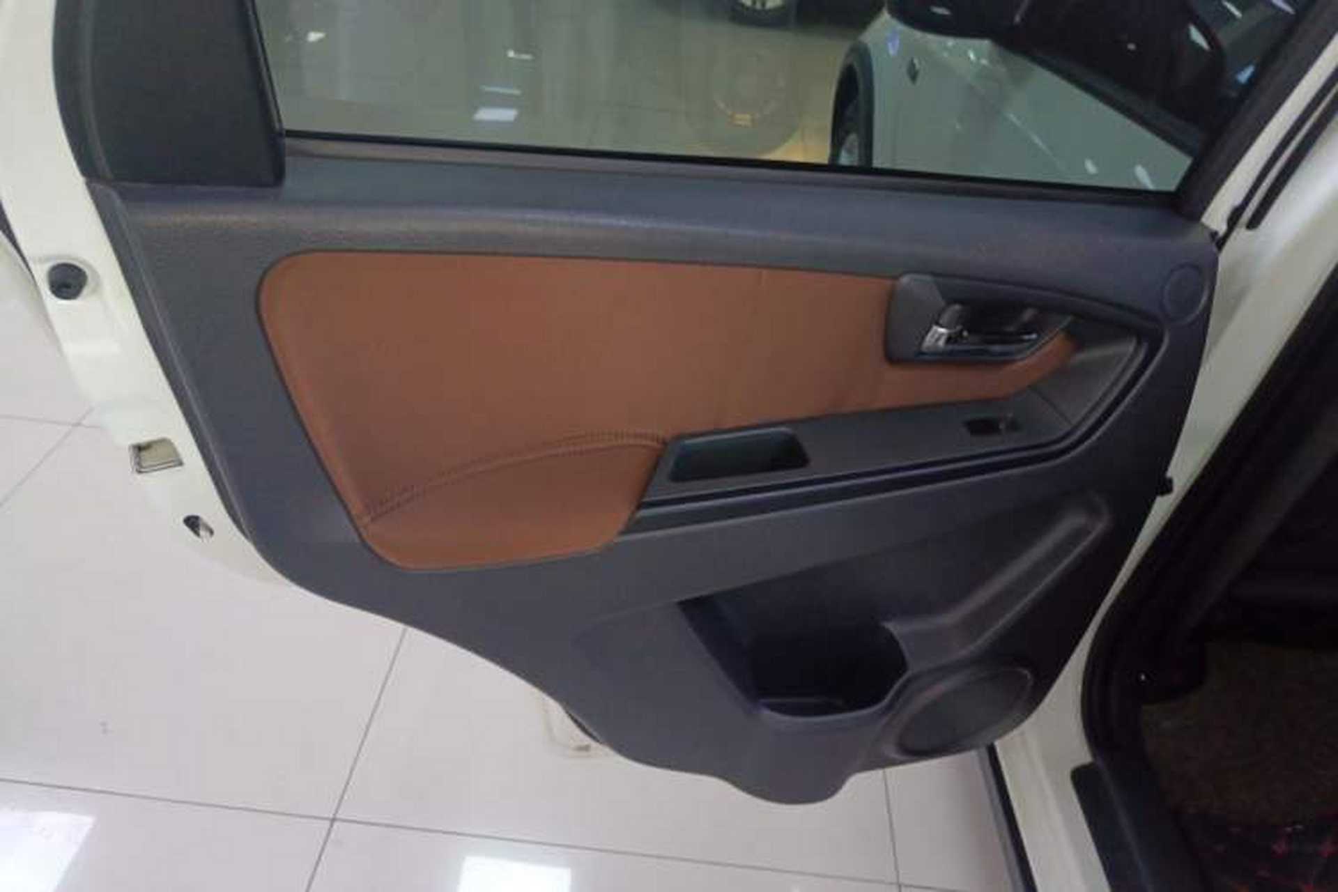 Used Suzuki SX4 2016 1.6L Automatic Classic Edition Interior 8