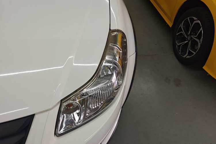 Used Suzuki SX4 2016 1.6L Automatic Classic Edition Left Front Headlight