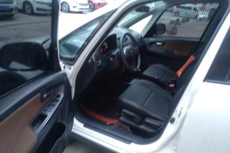 Used Suzuki SX4 2016 1.6L Automatic Classic Edition Left Front Seat