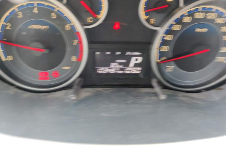 Used Suzuki SX4 2016 1.6L Automatic Classic Edition Odometer Close Up
