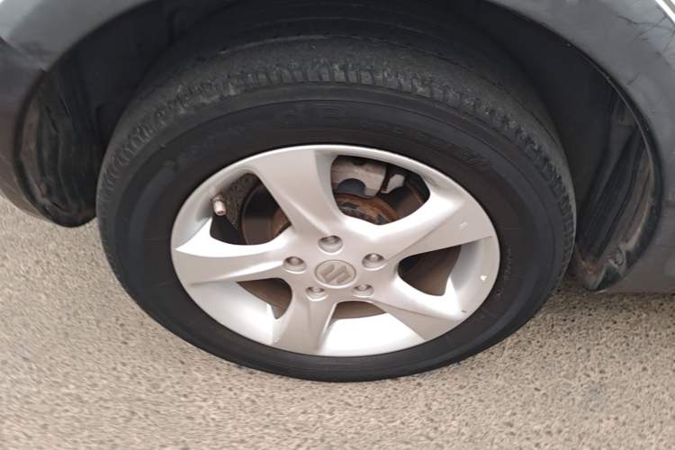 Used Suzuki SX4 2016 1.6L Manual Classic Edition Right Rear Wheel Hub