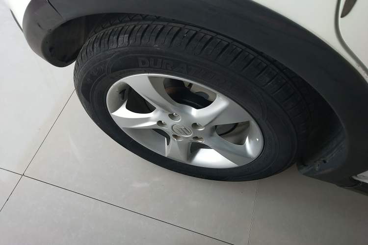 Used Suzuki SX4 2016 1.6L Automatic Classic Edition Right Rear Wheel Hub