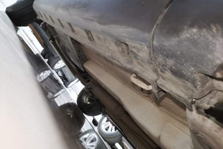 Used Suzuki SX4 2016 1.6L Automatic Classic Edition Right Side Sill
