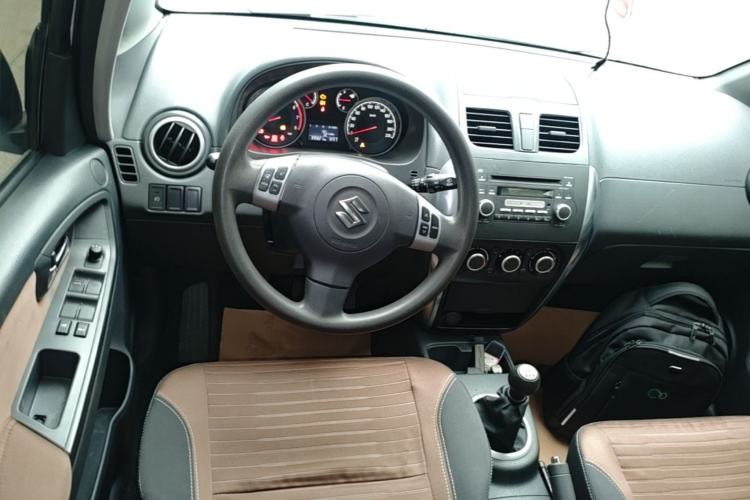 Used Suzuki SX4 2016 1.6L Manual Classic Edition Steering Wheel
