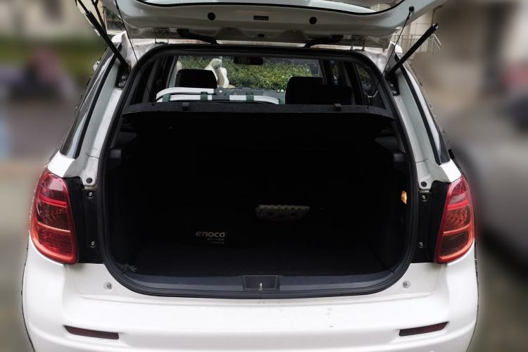 Used Suzuki SX4 2016 1.6L Automatic Classic Edition Trunk