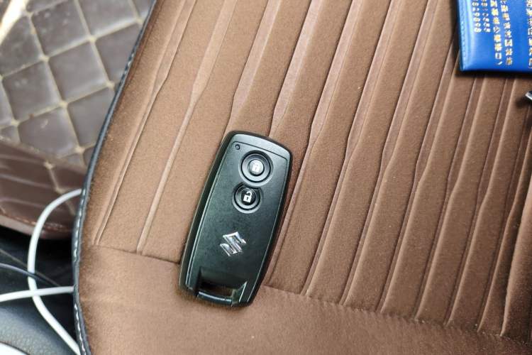 Used Suzuki SX4 2016 1.6L Automatic Classic Edition Vehicle Key