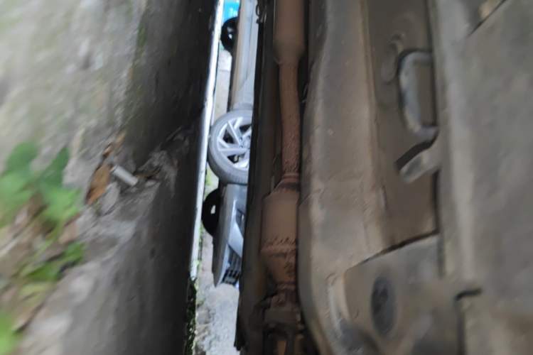 Used Suzuki SX4 S-Cross 2011 1.6L Manual Comfort Version Chassis Front Right