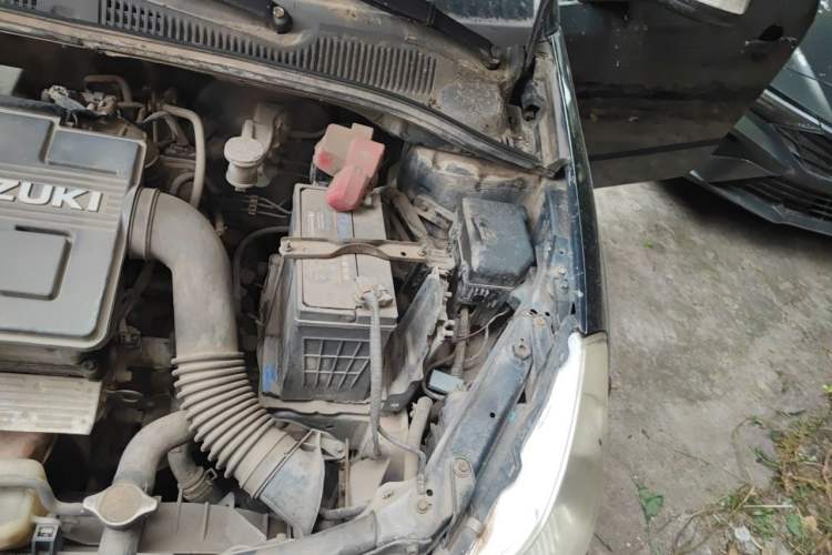 Used Suzuki SX4 S-Cross 2011 1.6L Manual Comfort Version Engine Bay Left