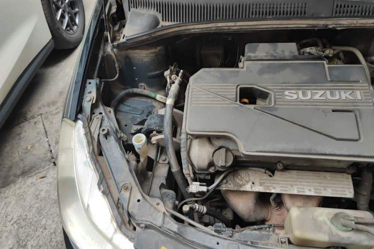 Used Suzuki SX4 S-Cross 2011 1.6L Manual Comfort Version Engine Bay Right